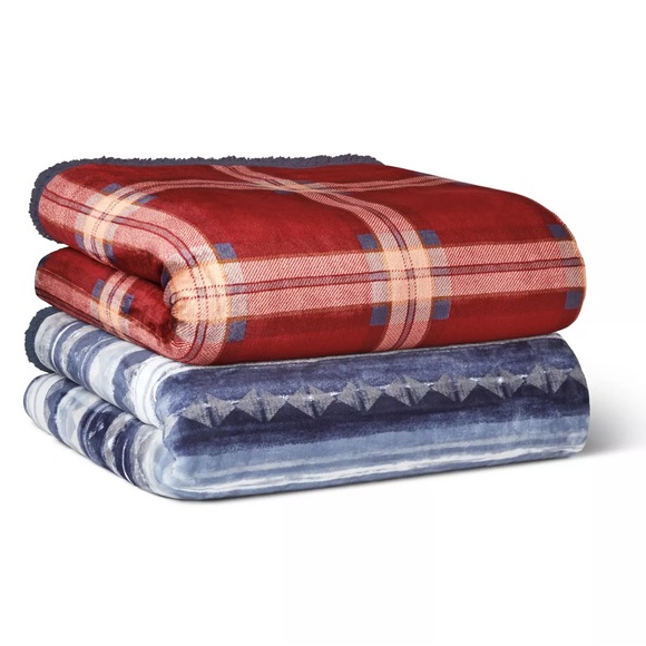 NWT Member's Mark King Plush Sherpa Blanket - Picture 3 of 6